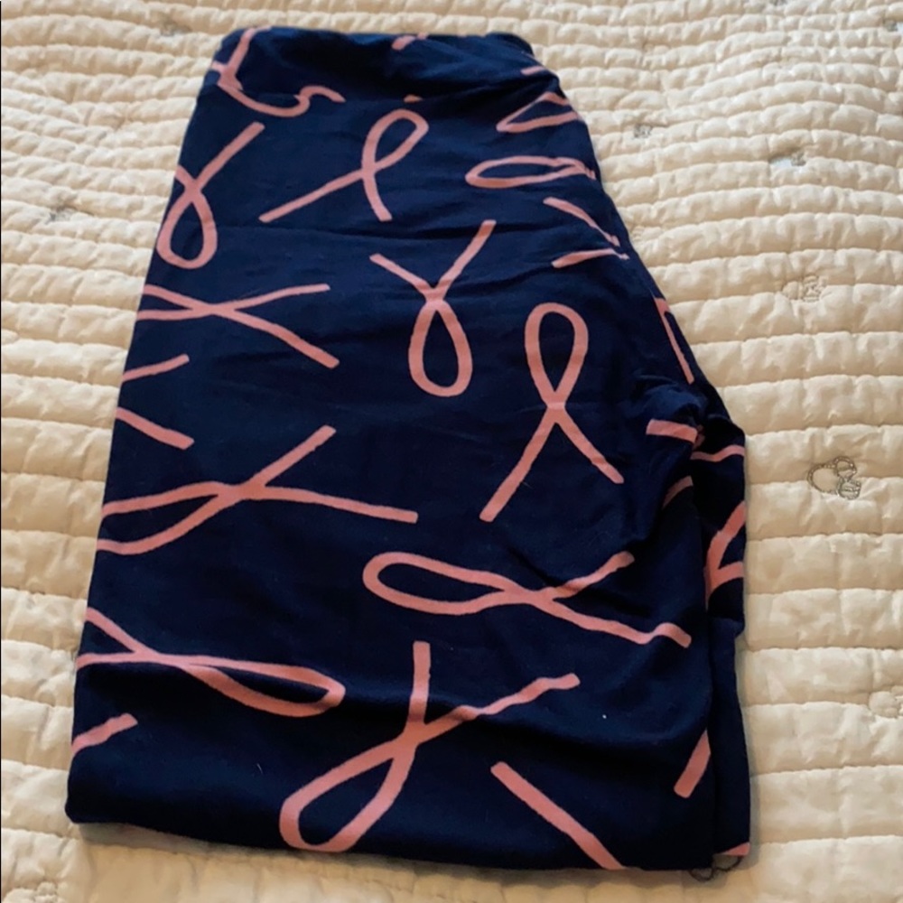Lularoe Breast Cancer Awareness leggings